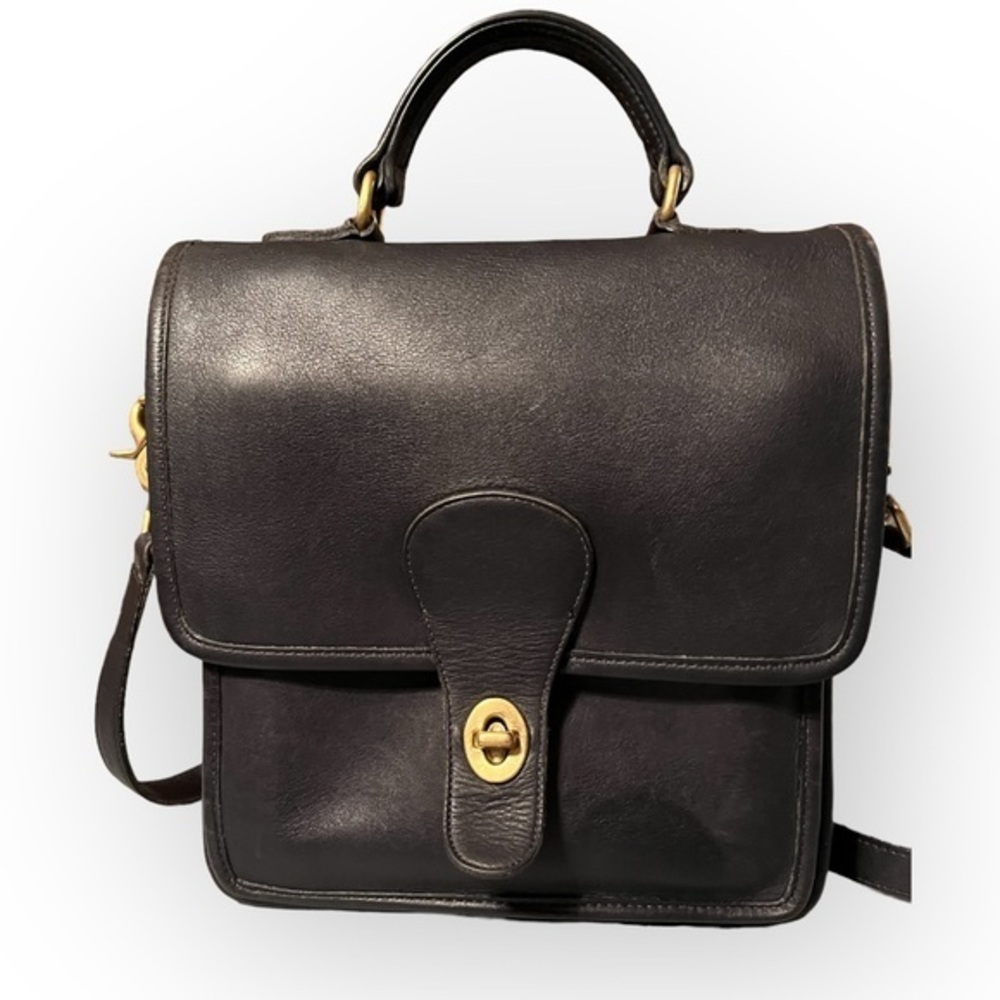 Vintage Coach Station Bag in Black Crossbody